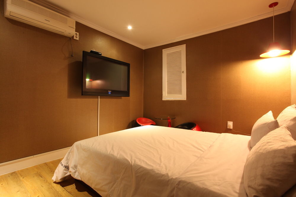 Hotel Goguma Shinchon Seoul Eksteriør bilde