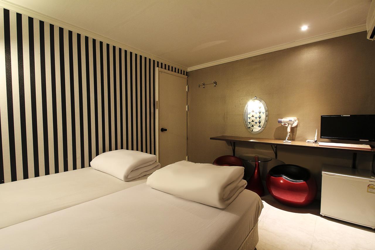 Hotel Goguma Shinchon Seoul Eksteriør bilde