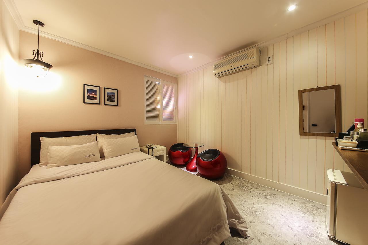 Hotel Goguma Shinchon Seoul Eksteriør bilde